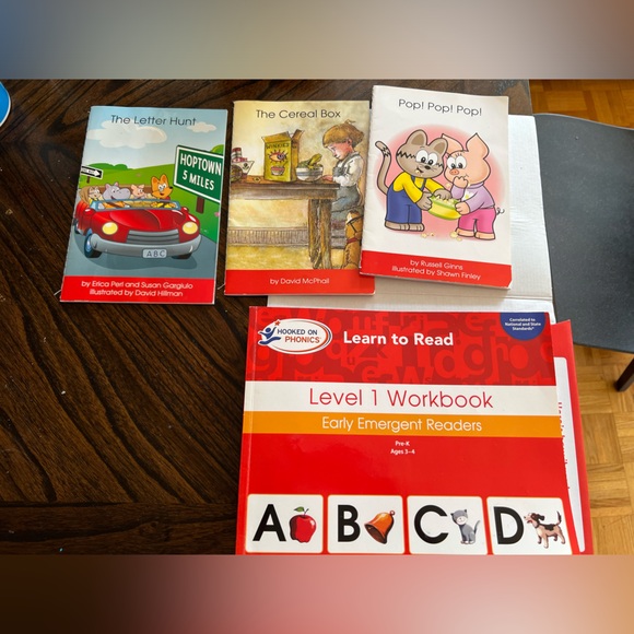 Hooked on phonics , learn to read - Picture 3 of 4